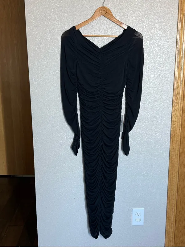 Bardot Ruched Detail Midi Dress Medium New - Image 5