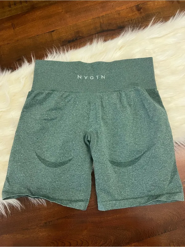 NVGTN Green Seamless Scrunch Biker Shorts Size Medium - Image 2