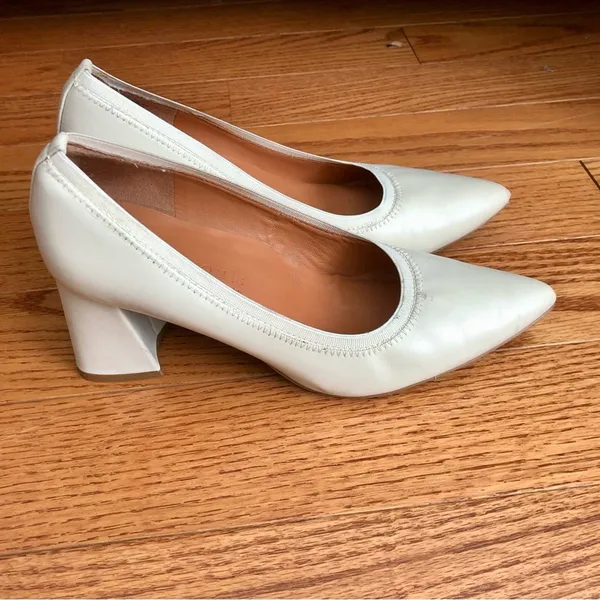 Gentle Souls by Kenneth Cole Dionne Pointed Toe Pumps White Stone Women's 7.5M - Image 7