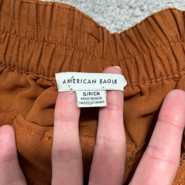 American Eagle Outfitters Burnt Orange High-Rise Linen Blend Cropped Pants with Belt - Image 4