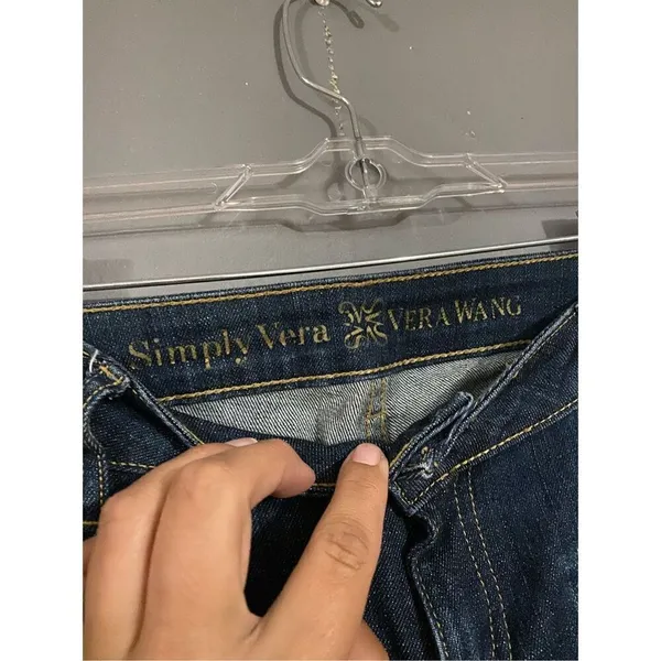 Simply Vera Vera Wang Medium Wash Straight Leg Jeans Size 4 NWOT - Image 6