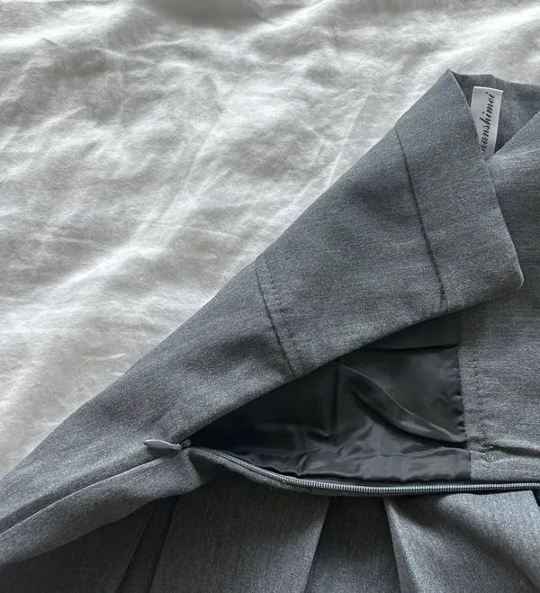 Skirt Gray Size XS - Image 4