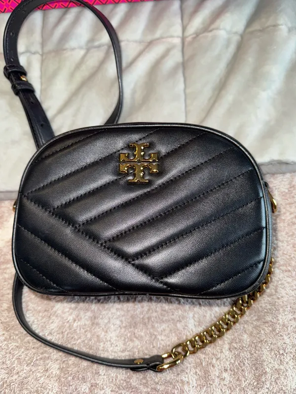Tory Burch Kira Chevron Small Camera Bag - Image 6