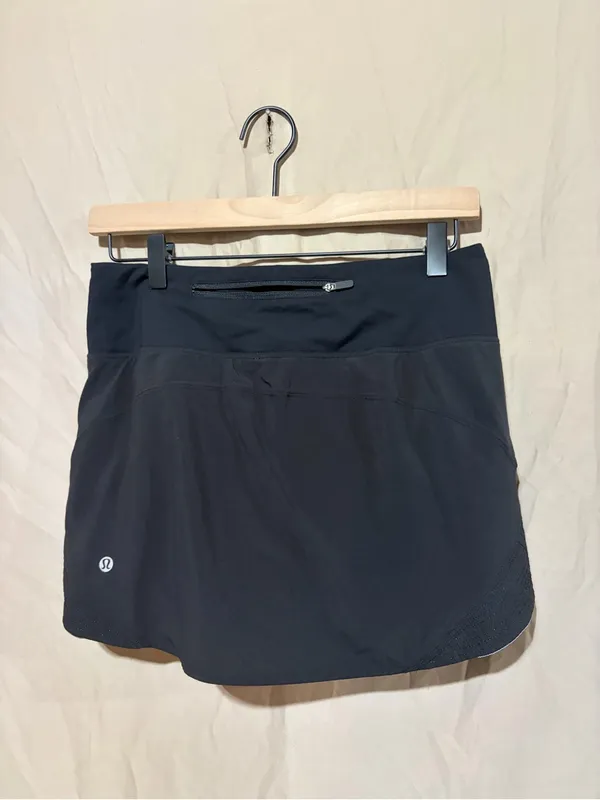 Lululemon Motionful Skirt 3.5" - Image 3