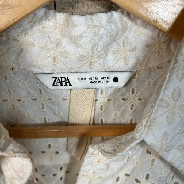 Zara Ivory Ecru Openwork Embroidery Shirt Medium Eyelet Button Up Blouse Boho - Image 7