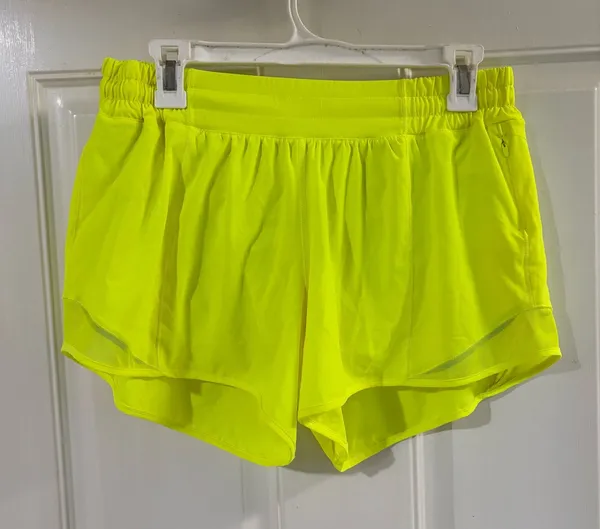Size 10 Tall lululemon Yellow Hotty Hots - Image 3