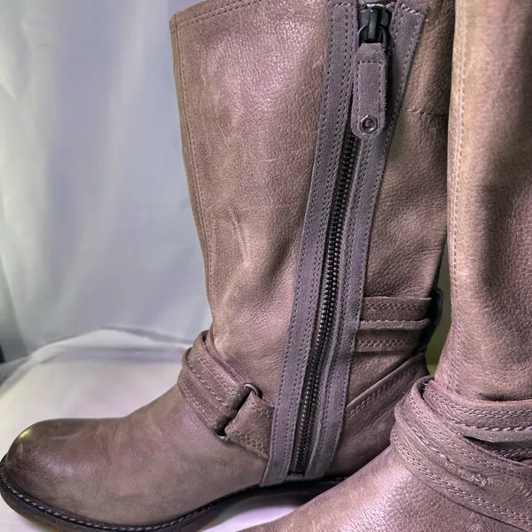 Timberland Women's Tan Leather Heeled Boots - Image 9