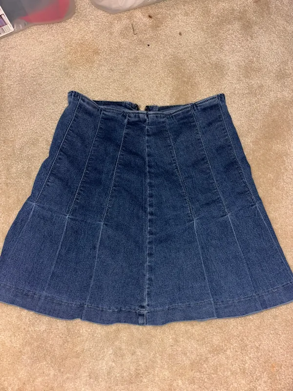 skirt - Image 2