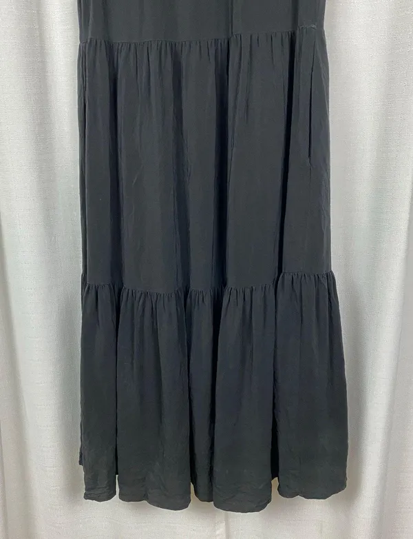 Equipment Femme Black Silk Allix Tiered Button Front Midi Dress Sz.M - Image 12