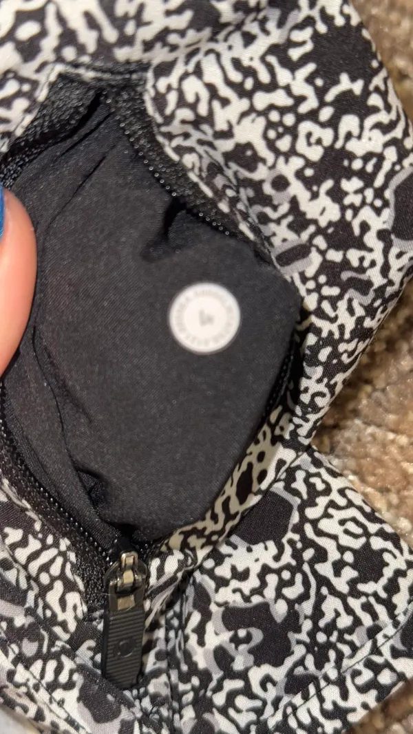 Lululemon Track That High-Rise Shorts 5" - Image 6
