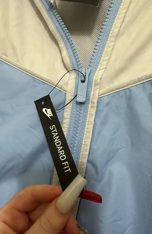 Nike Windbreaker Zip-Up - Image 4