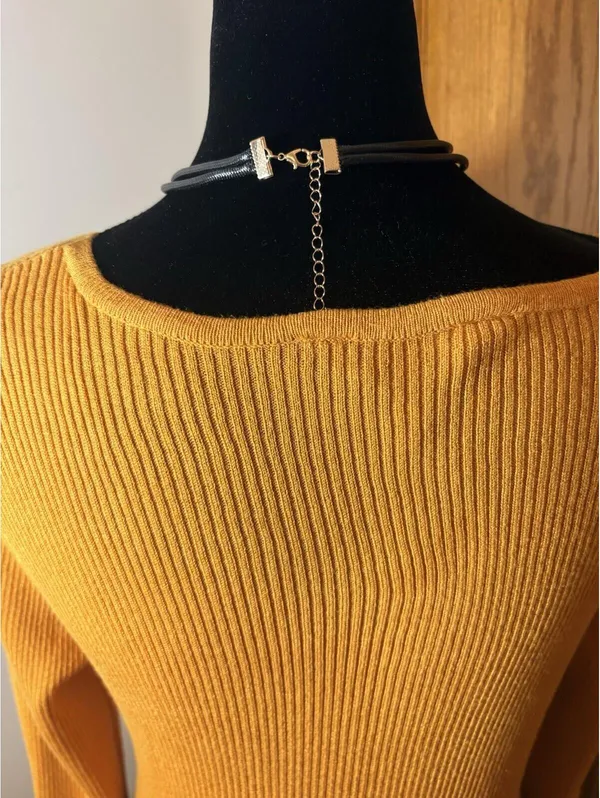 No Boundaries Mustard Yellow Ribbed Twist Front Sweater Women’s XL XG Top - Image 3