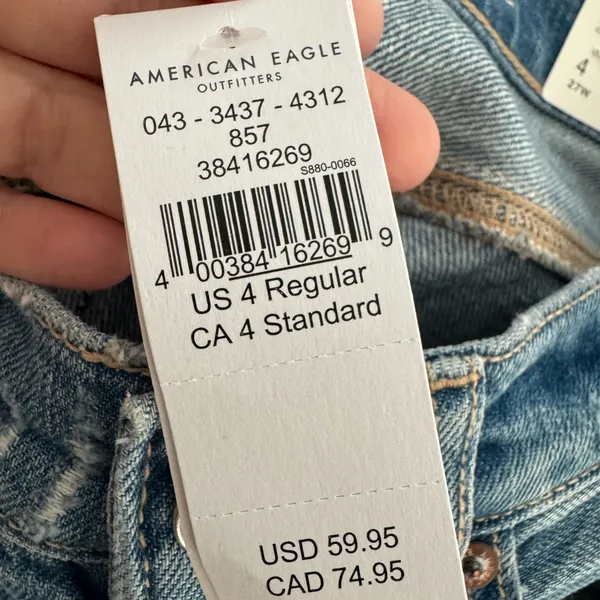 NWT American Eagel 90's Straight leg Distressed Jeans - Image 8