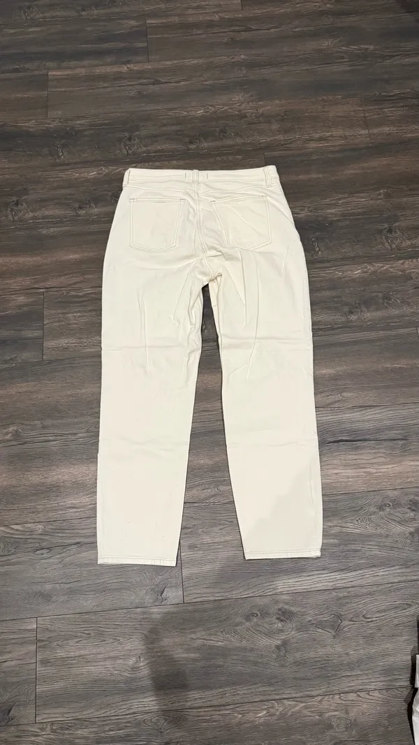 Abercrombie High-Rise Mom Curve Love - Image 3