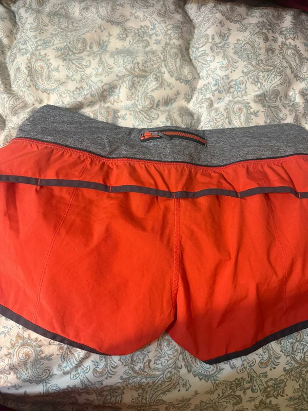 Lululemon 2.5" Speed Up Shorts - Image 3