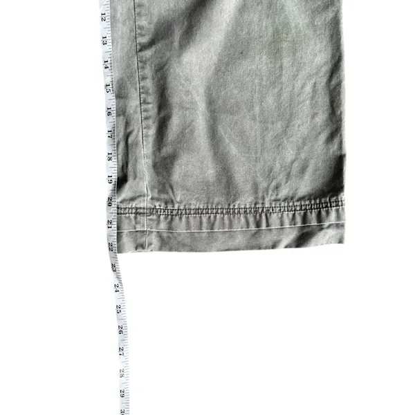 Life Is Good Women's Faded Green Cropped Pants - Image 7