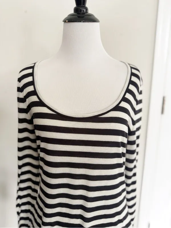 Maeve by Anthropologie Striped Tee size Large - Image 2