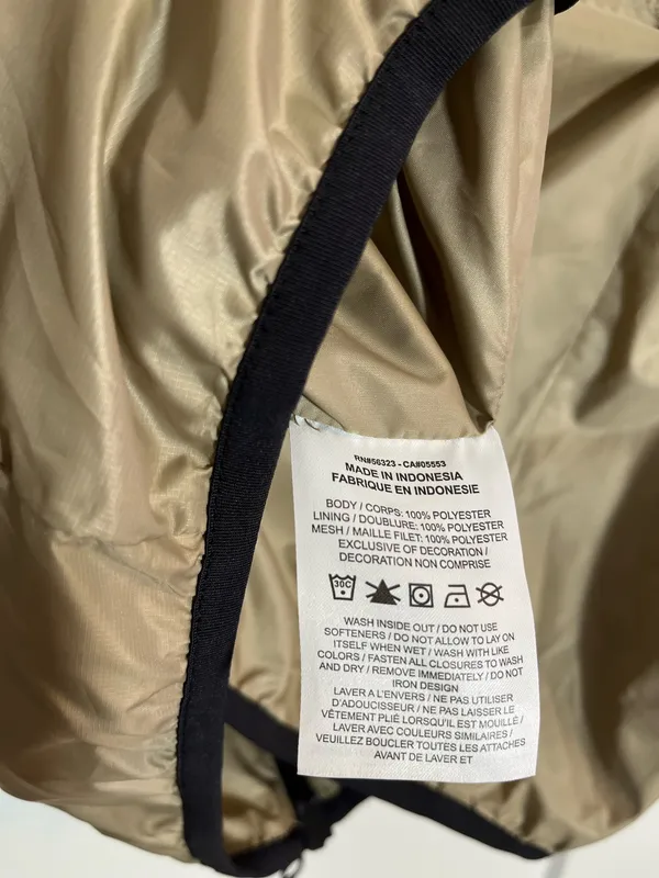 •NWT• Nike Tech Gold windbreaker jacket size Small - Image 10