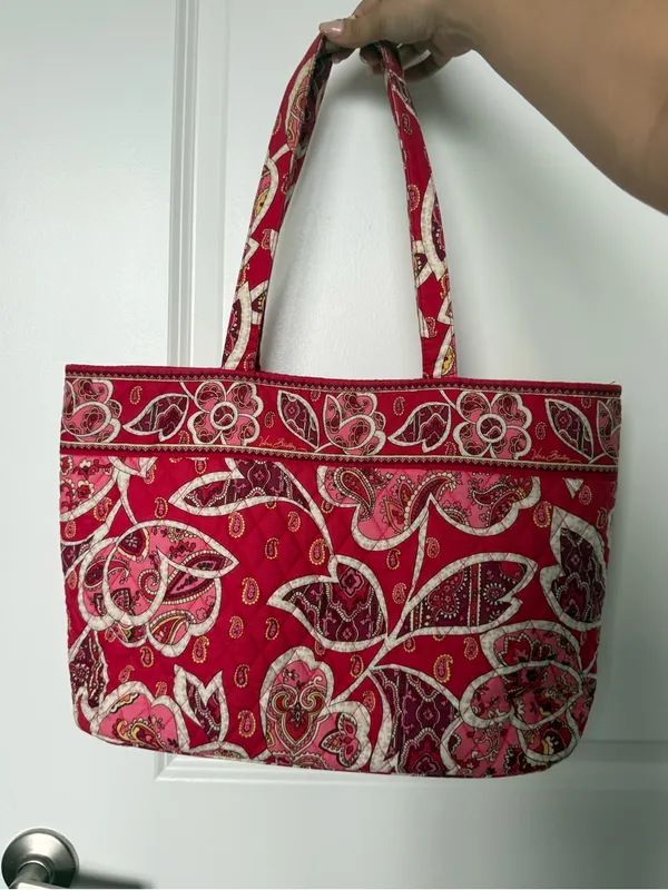 Vera Bradley Raspberry Fizz Pink Paisley Quilted Shoulder Tote Bag - Image 2