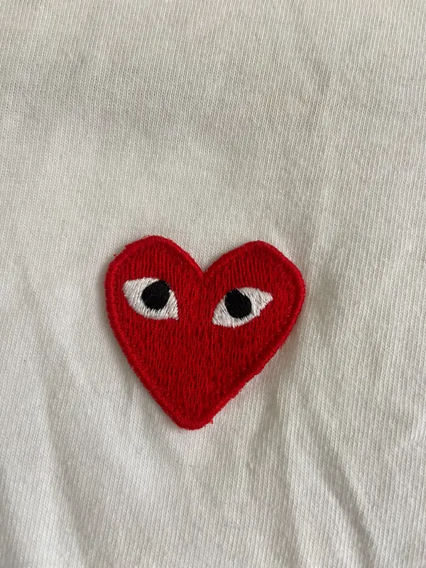 Comme des Garçons White PLAY Tee Shirt - Image 4