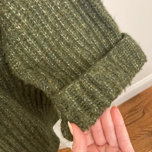 N21 Oversized Ribbed Knit Olive Green Cardigan Sweater Designer Cardigan - Image 8