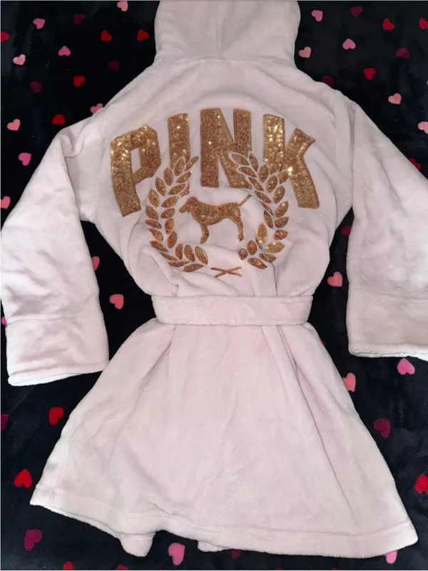 Victoria’s Secret Pink Gold Sequins logo Sherpa Bathrobe - Image 7