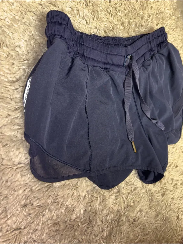 Lululemon Hotty Hot Shorts - Midnight Navy - Image 5