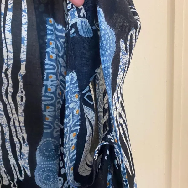 Be Clever Women’s Shawl Sleeved Cover Up Blue White Boho Print L Large NWT - Image 7