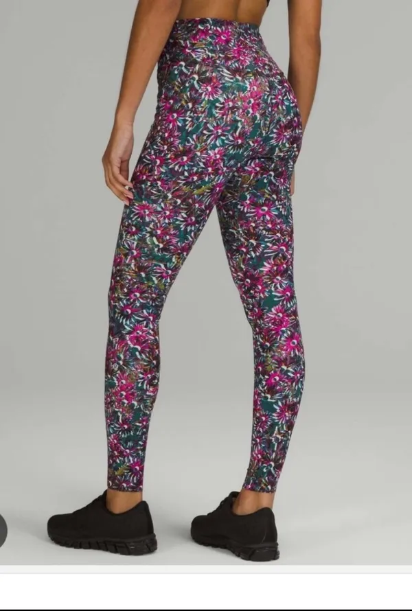 Lululemon Base Pace HR Tight 28” Fleece l - Image 2