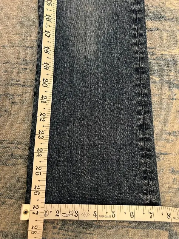 Madewell Distressed Kick Out Crop Jeans Style: NM243 Size 27 - Image 7