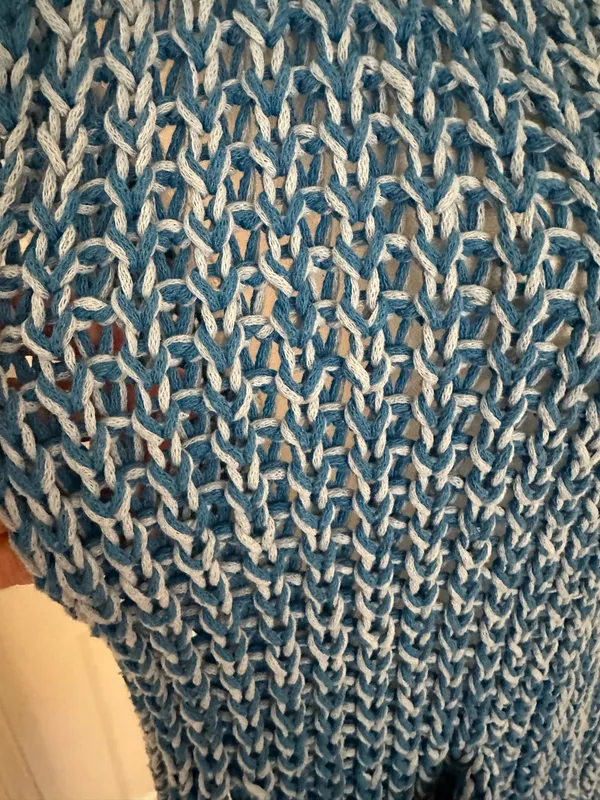 Zara Woman’s Loose Knit Blue Sweater Vest with Big Blue buttons, Sz L - Image 10