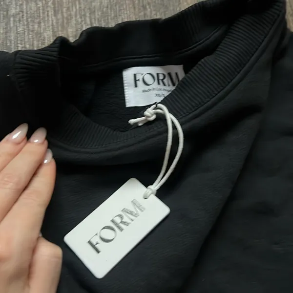 The Form Black Sweater Size undefined - Image 2