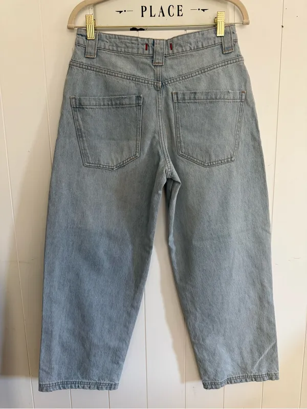 Zara Cropped Mid Waist Relaxes Fit Wide Leg Barrel - Image 5