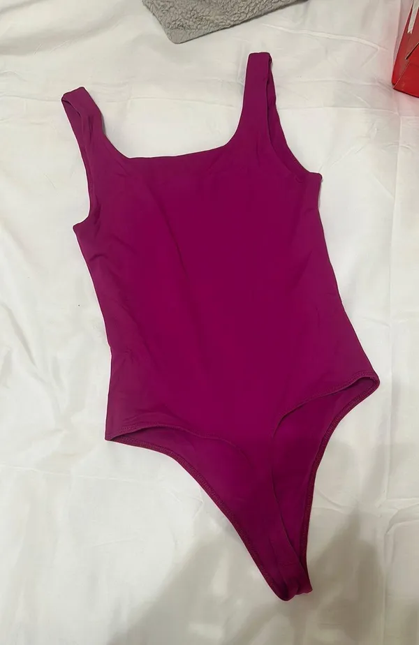 House of Harlow Bodysuit - Image 2