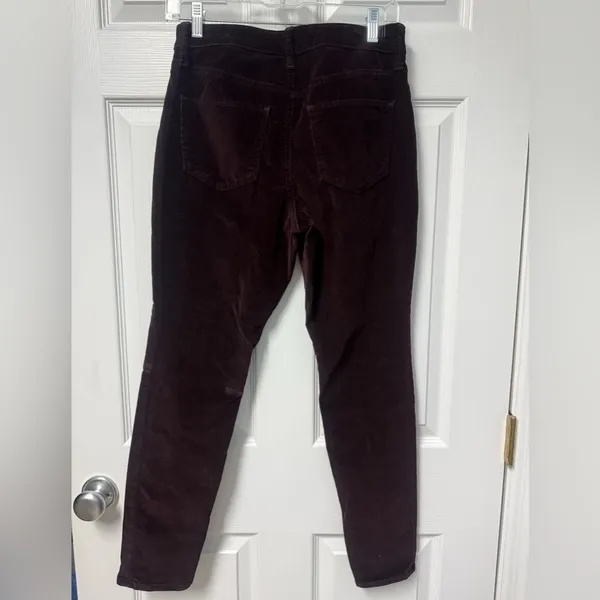 Universal Threads Rich Burgundy Corduroy Pants size 4 - Image 2