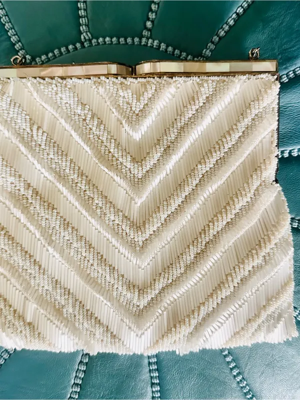 Vintage 1950s mid-century beaded evening purse - Image 3