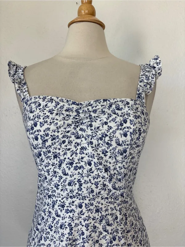 Blue & White Floral Summer Linen Blend. Mini Dress - Image 2
