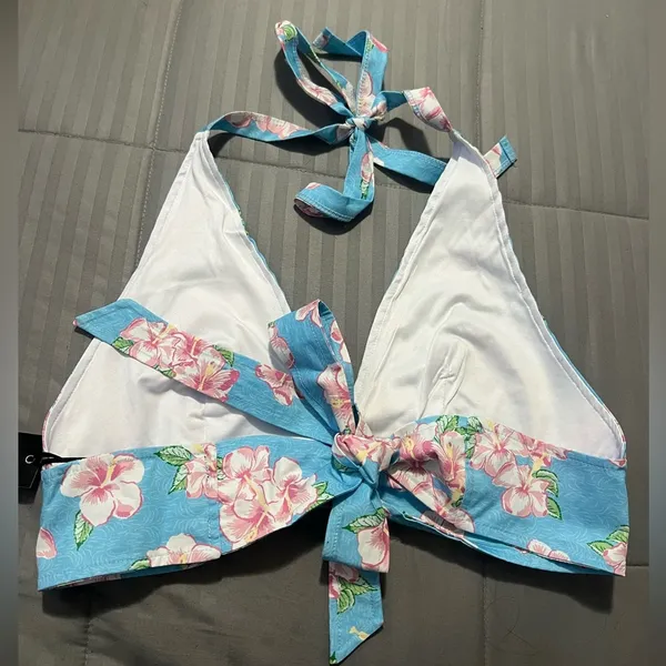 Dolls Kill Delias Beach Floral Top - Image 3
