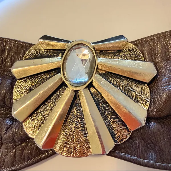Handmade 90s Vintage asymmetric waist belt, buttery soft leather, brown, snaps closure, S - Image 3