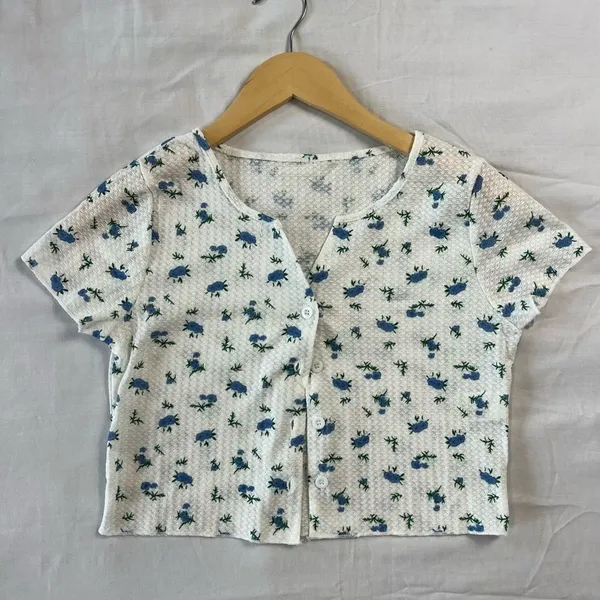 Blue Floral Cropped Button Front Baby Tee Cardigan Top Women's Small Cottage - Image 6