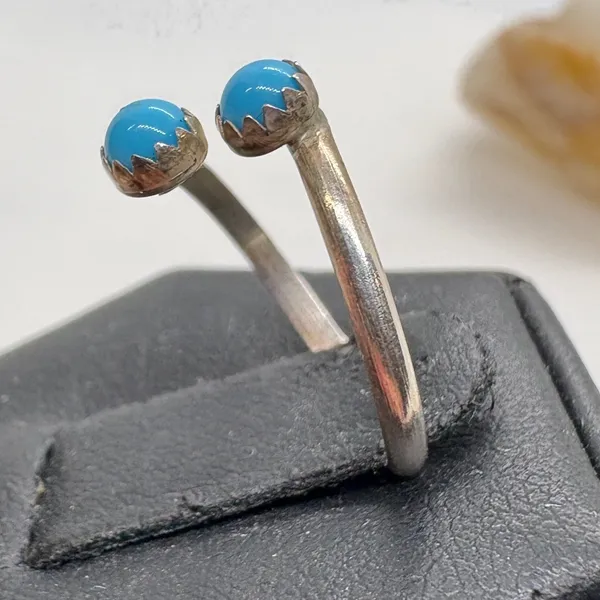 Sterling Silver Kingman Turquoise Adjustable Bypass Ring Size 5.5 0.83g - Image 4