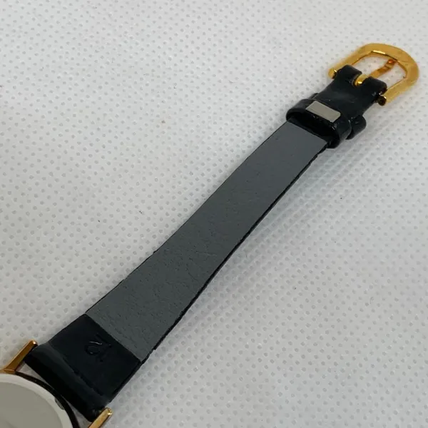 Vintage women gold tone watch quartz analog 22mm round black leather running - Image 8