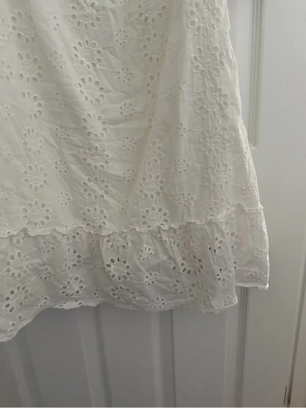 Elan White Eyelet Mini Dress Size Medium - Image 4