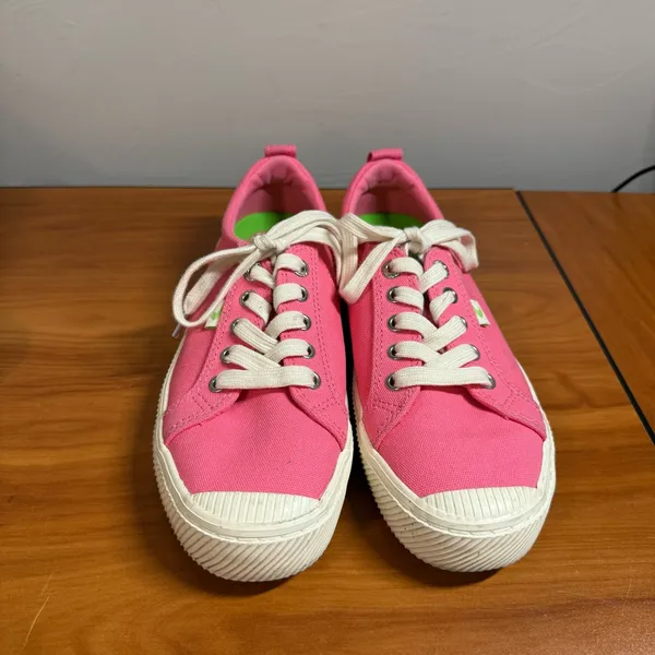 Cariuma OCA Low Rose Pink Lemonade Canvas Sneakers Lace Up W8‎ - Image 2