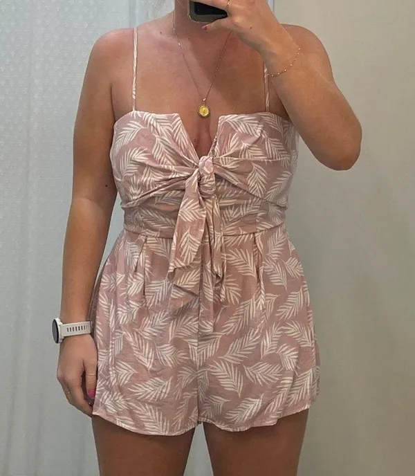 Cloud Ten Blush Pink Floral Romper - Image 4