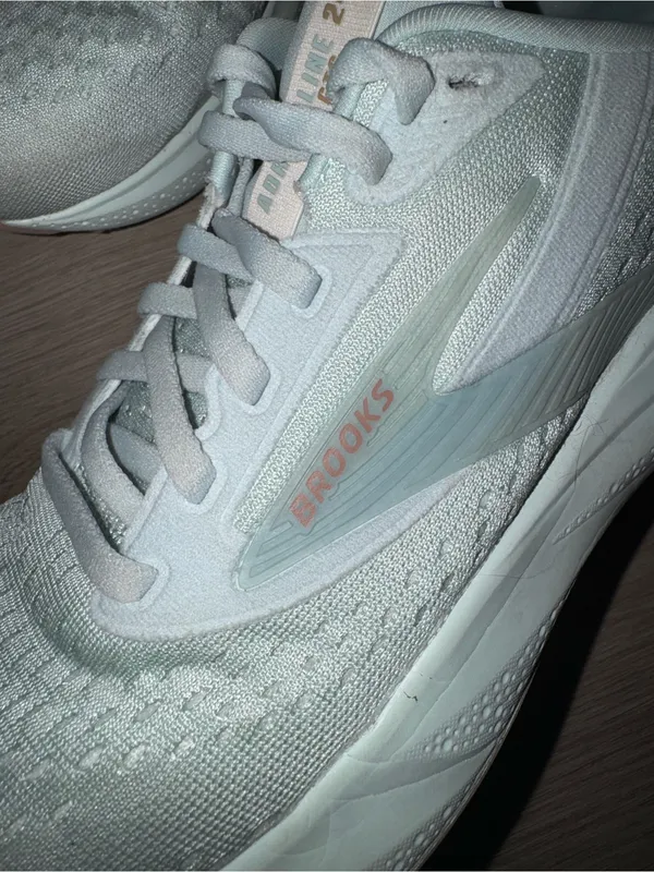 Brooks Women's Running Shoes - Mint - Image 3