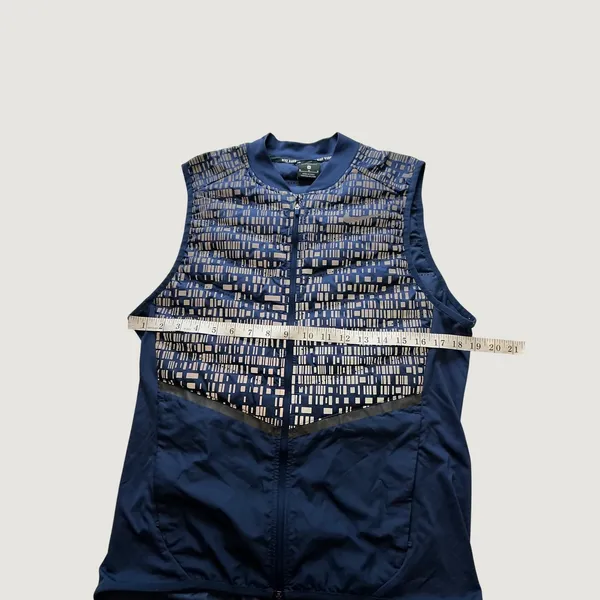 Nike Aeroloft Running Vest Womens Medium Navy Blue Quilted Down Puffer 800497 - Image 4