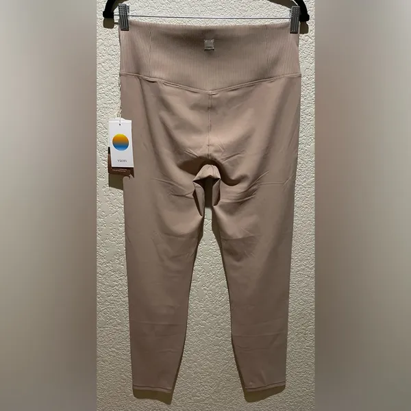 Vuori NWT Rib Studio High-Waisted Leggings Coconut Size M - Image 6