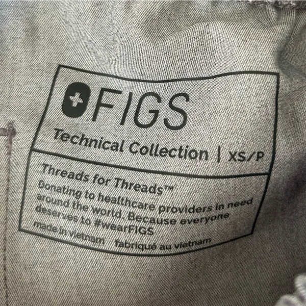 NWT Figs Woman’s Zamora Gray High Waisted Scrub Pants Size XS Petite‎ - Image 5