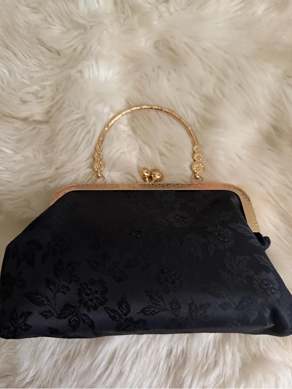SHEIN Black Jacquard Evening Clutch with Gold Frame - Image 7